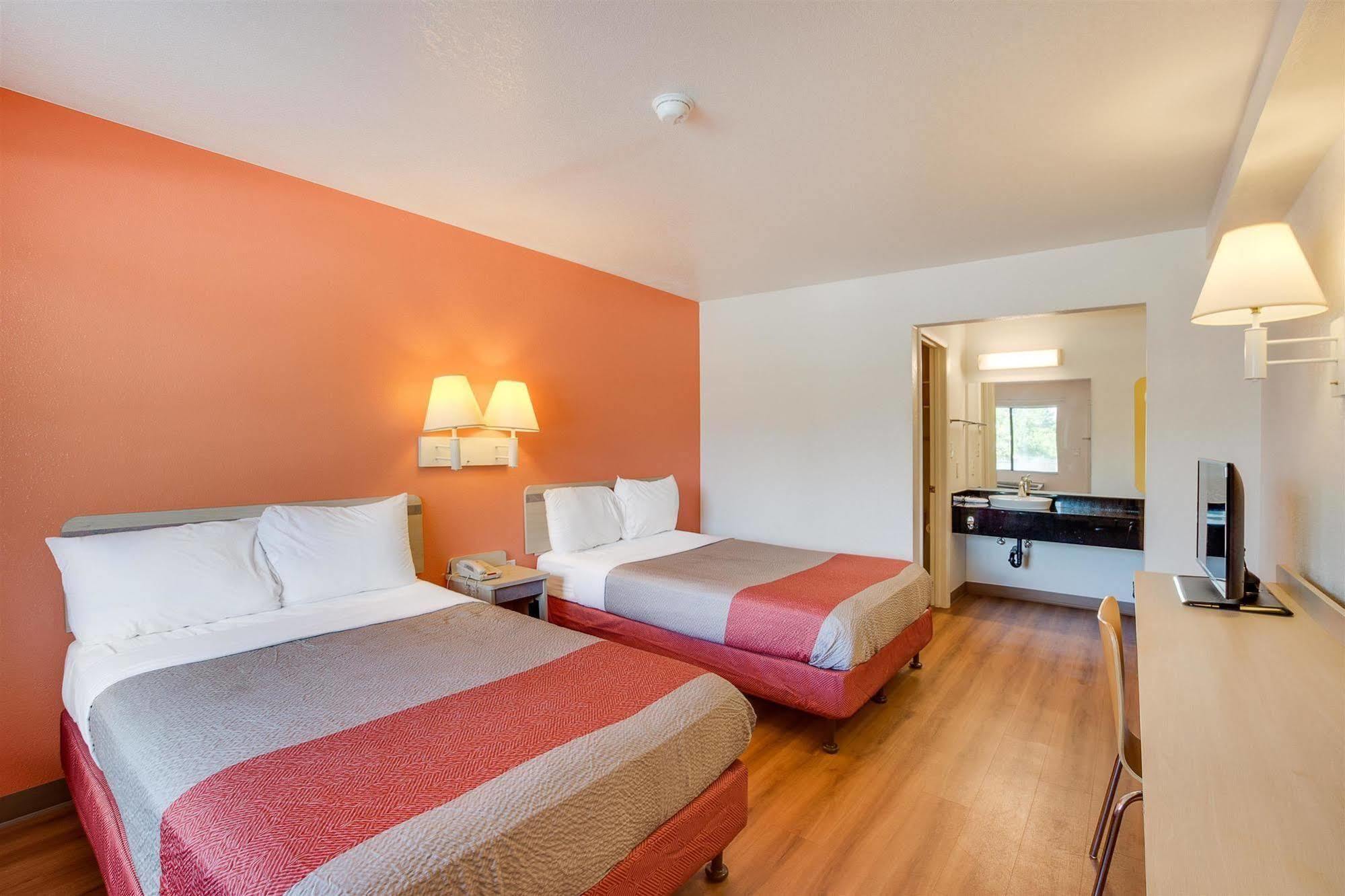 Motel 6-Columbia, Sc - West Buitenkant foto